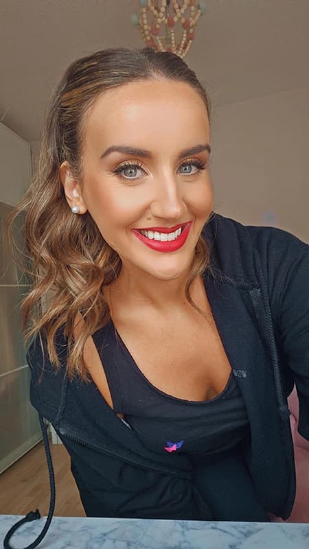 Behind the scenes selfie showing photoshoot makeup