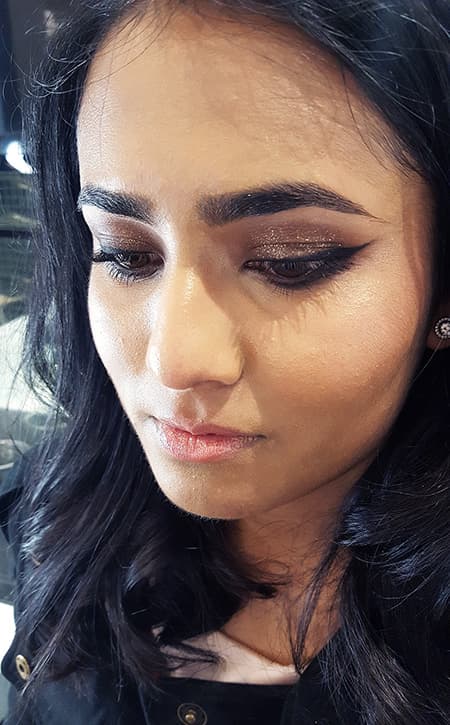 Glitter glam makeup look for party night